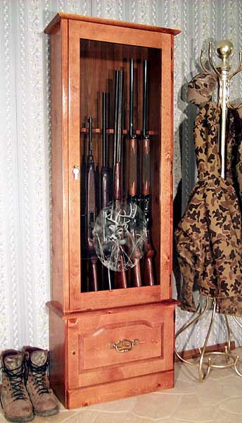 Model 706 Pine Gun Cabinet